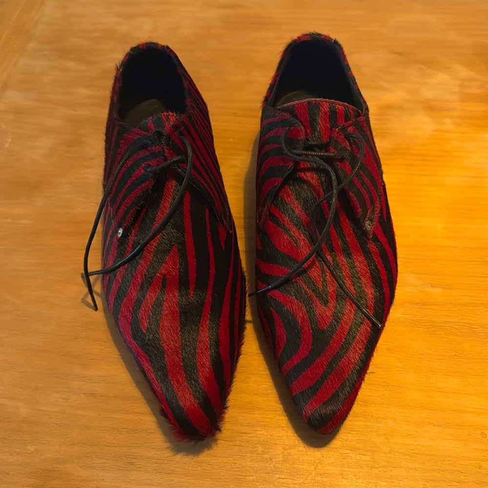 Dapper Goth / Punk Pointy Zebra Print Dress Shoes - LIKE NEW